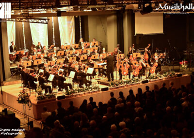 Eröffnungskonzert mit dem Sinfonieorchester